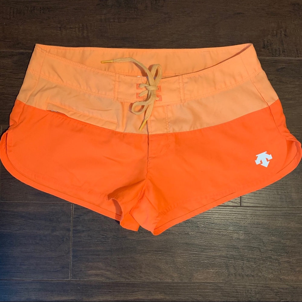 Descente Running Shorts 🧡🏃🏽‍♀️